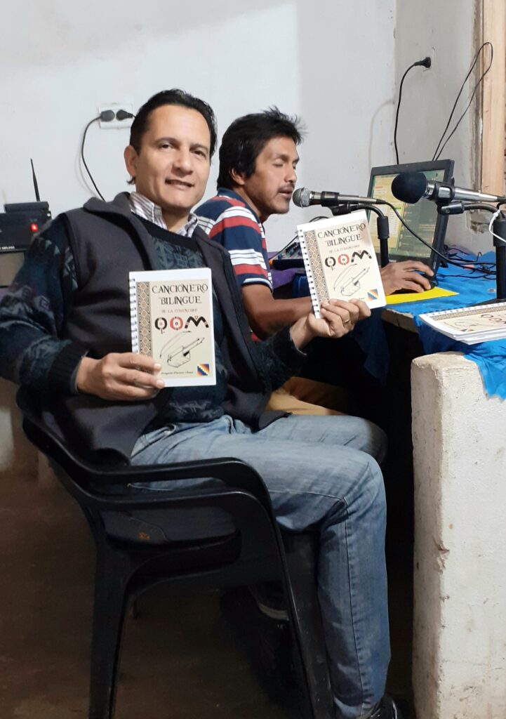 Radio Qom 8 721x1024